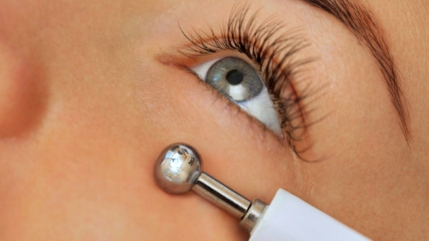 Microcurrent | Contemporary Treatment Of Cataracts You Need To Take Note Of