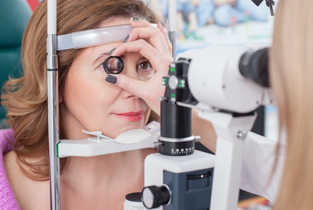 Frequent Eye Exams | How To Prevent Age-Related Macular Degeneration