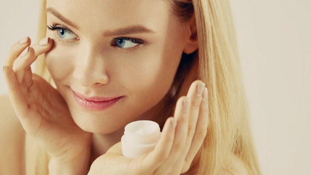 Dry Eyes Prevention | Dry Eye Symptoms | What You Need To Know