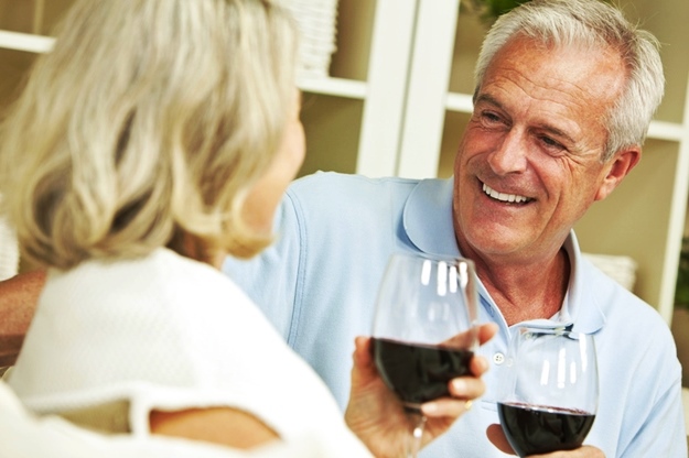 Cut Down on Alcohol | Avoid the Cataracts Surgery Cost by Preventing Cataracts