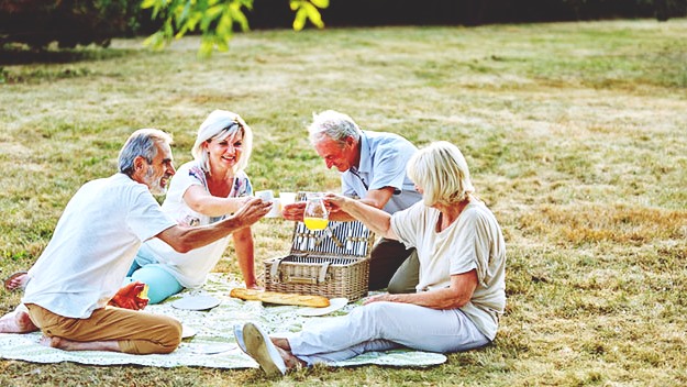 Who Is Most At Risk | What Is Dry Macular Degeneration