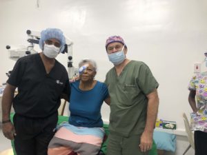 Ask Dr. Kondrot a question. Live from the Jamaica Eye Mission